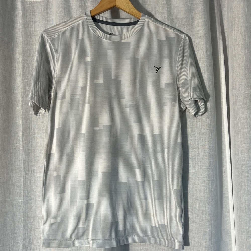 Old Navy Light Gray Geometric Men's Tee